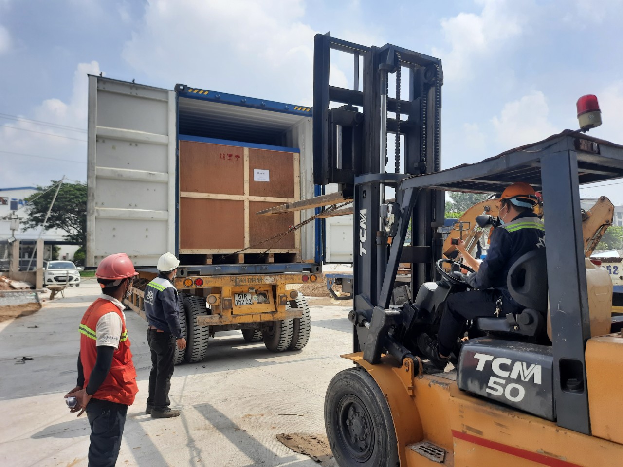 Cho thuê xe nâng hàng 5 tấn tại Tây Ninh