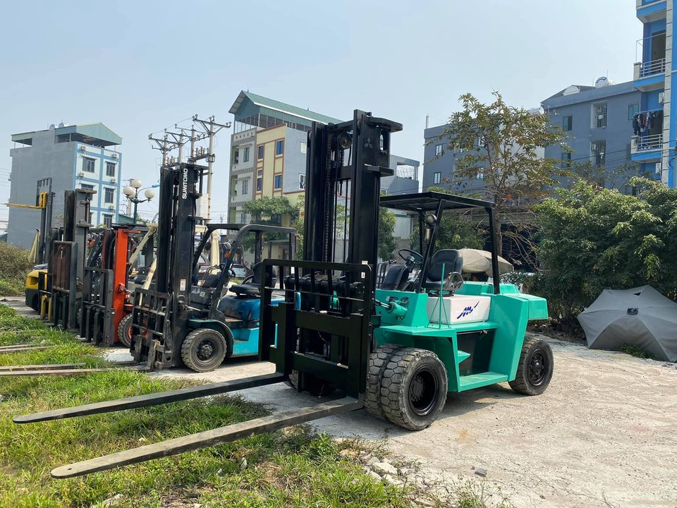 Cho thuê xe nâng hàng 10 tấn tại Tây Ninh