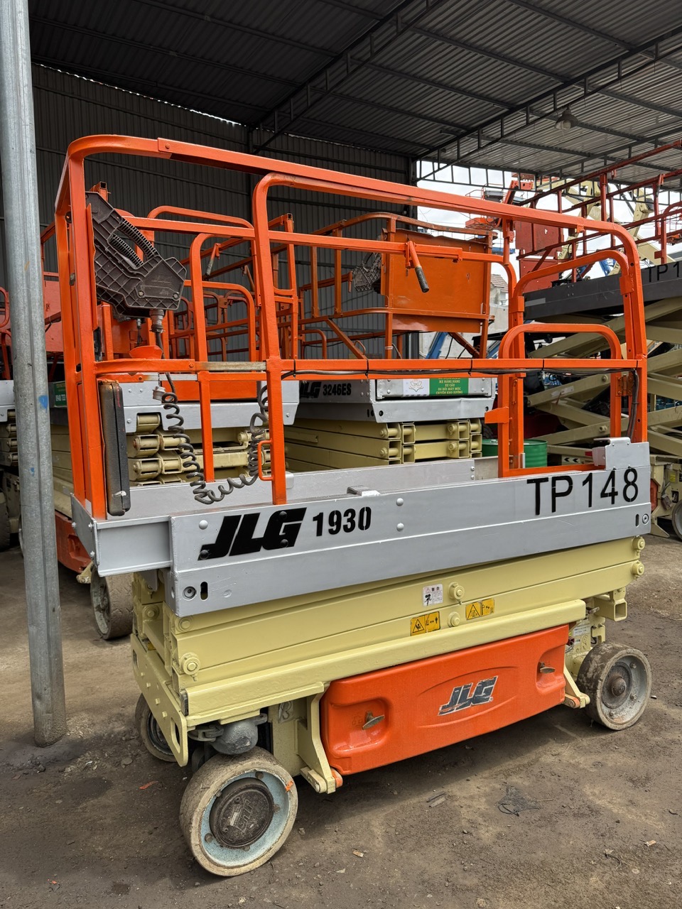 Xe nâng người chạy điện cho thuê tại Tây Ninh 