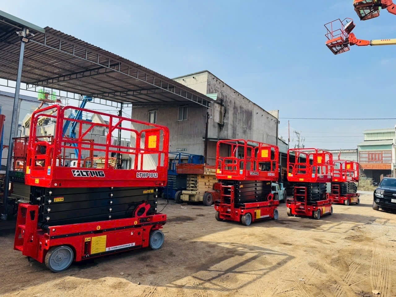 Cho thuê xe nâng người dạng cắt kéo tại Tây Ninh 